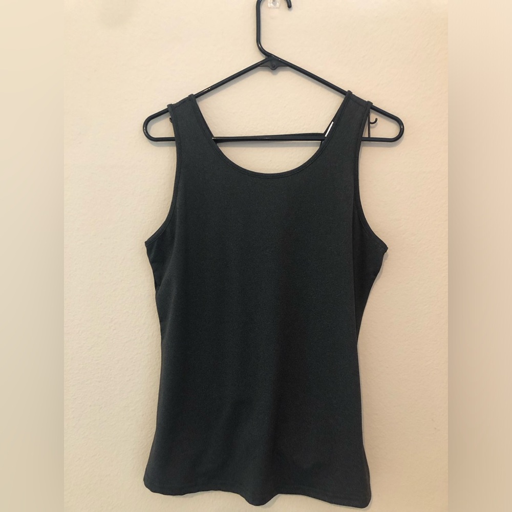 Athletic top